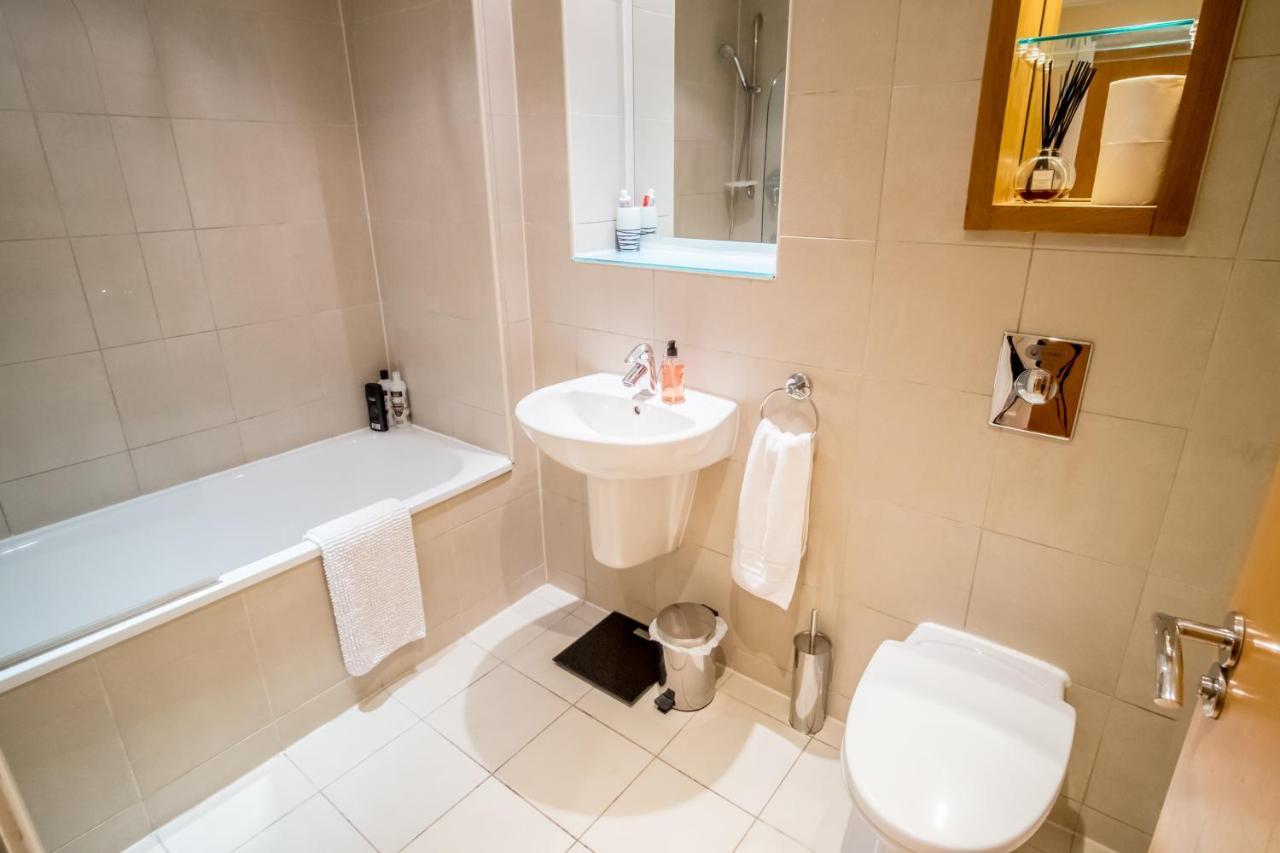 City One Bedroom Apartment With Juliet Balcony In West One - Parking Possible Sheffield Luaran gambar